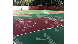 昆山鹿峰中学篮球场